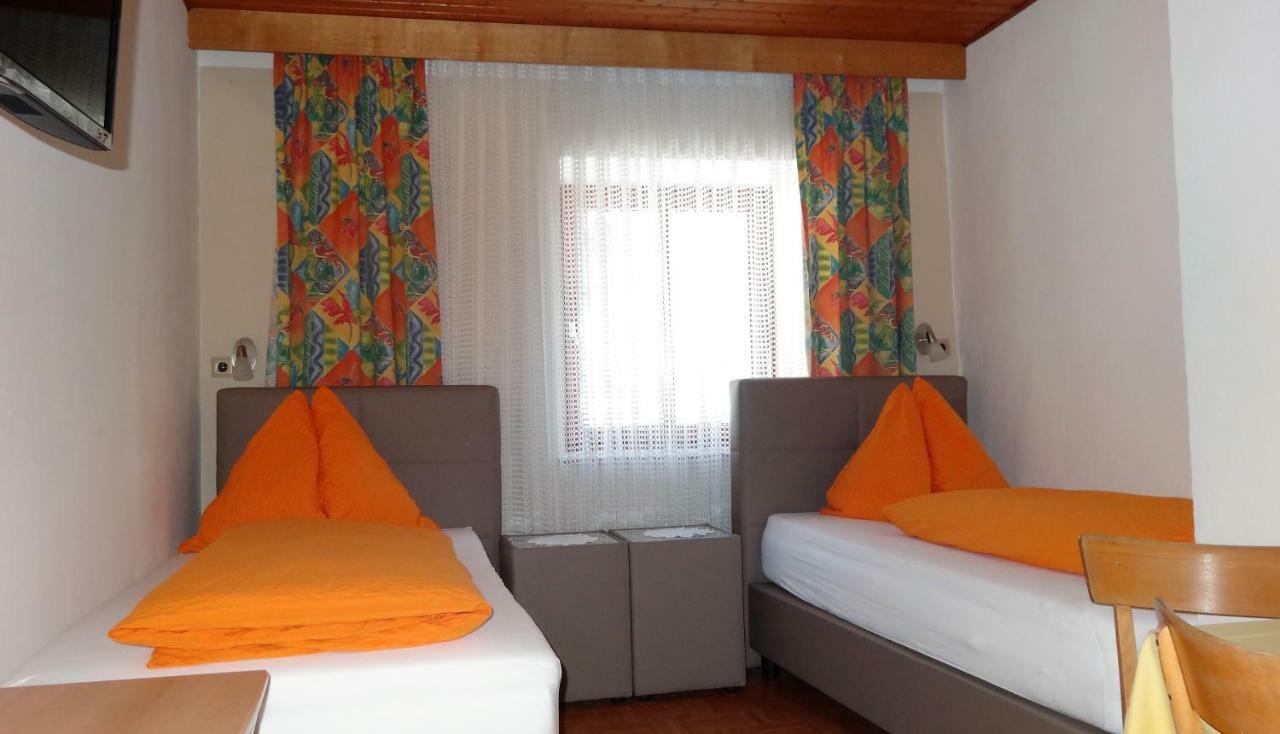 Hôtel Gasthof Post à Kremsbrucke Extérieur photo